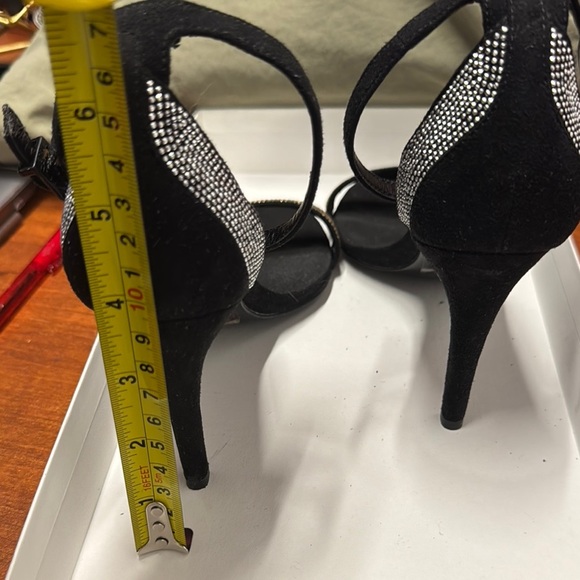 Aldo Black & Gold Stiletto Beaded Heels with Ankle Strap. Sz 6.5. 4.25” Heel. - Picture 5 of 6